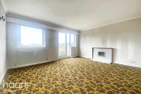 Lower Woodfield Road, Torquay 2 bed flat for sale
