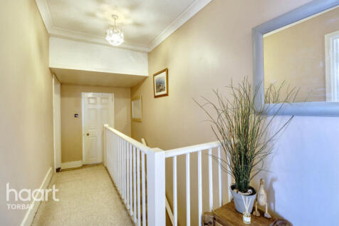 Warberry Road West, Torquay 2 bed flat for sale