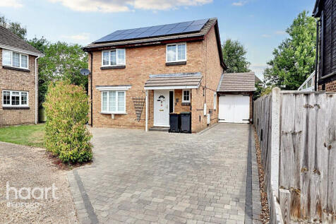 Witham Close, Bedford 4 bed detached house for sale