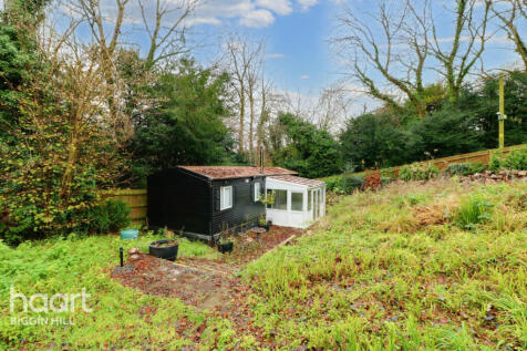 Highfield Road, Biggin Hill 4 bed property for sale