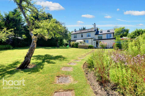 Ricketts Hill Road, Tatsfield 5 bed detached house for sale