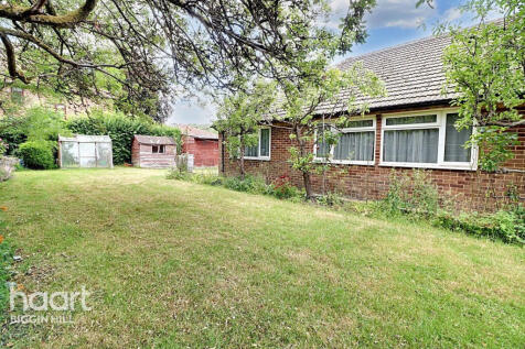 Norheads Lane, Biggin Hill 3 bed detached bungalow for sale