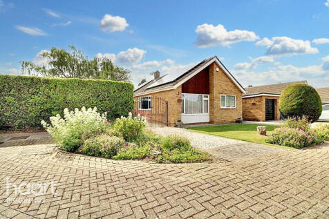 Malan Close, Biggin Hill 3 bed detached bungalow for sale