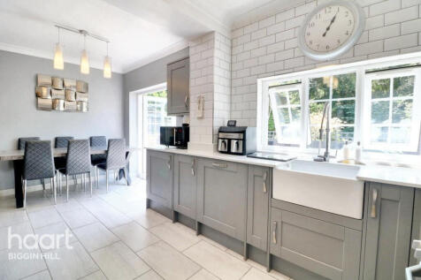 The Grove, Biggin Hill 5 bed detached house for sale