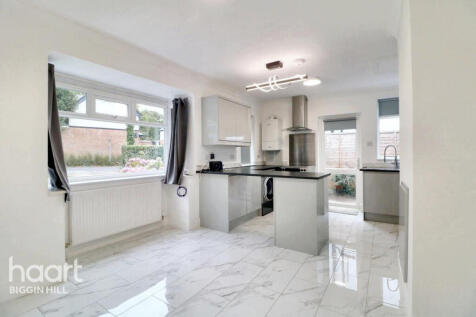 Harrow Road, Sevenoaks 3 bed detached bungalow for sale