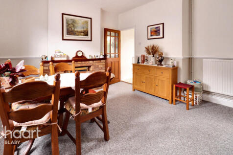 Sutton Lane, Leicester 2 bed cottage for sale