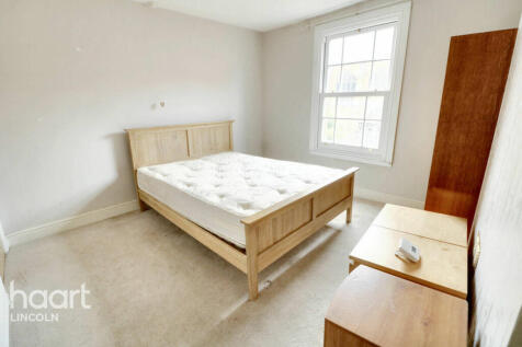 Newland Street West, Lincoln 2 bed terraced house for sale