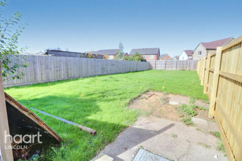 Lincoln Road, Dunholme 3 bed detached house for sale