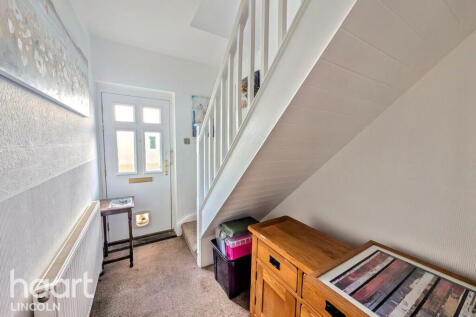 East Avenue, Bracebridge Heath 3 bed semi