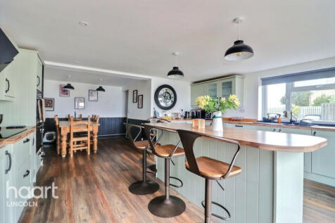 Anwick Fen, Sleaford 6 bed bungalow for sale