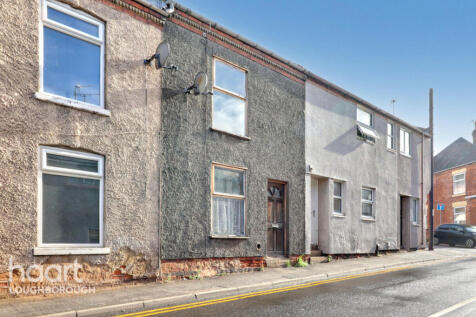 Kirkhill, Loughborough 3 bed terraced house for sale