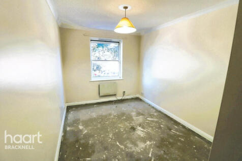 Dale Road, READING 1 bed flat for sale