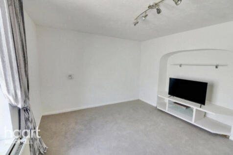 Nine Mile Ride, Wokingham 1 bed barn conversion for sale