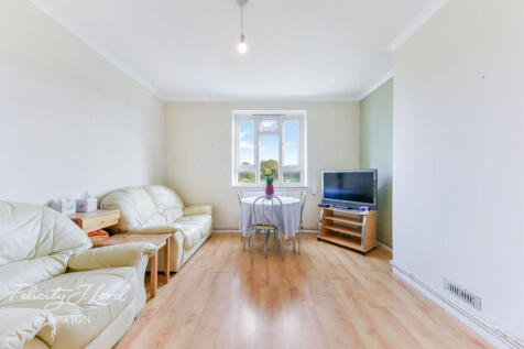 Tulse Hill, London SW2 2 bed flat for sale