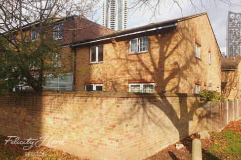 Wesley Close, LONDON SE17 2 bed terraced house for sale