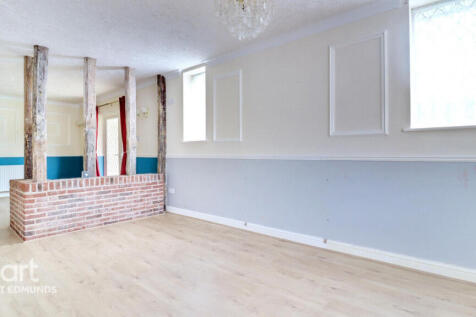 Highbury Crescent, Bury St Edmunds 1 bed chalet for sale