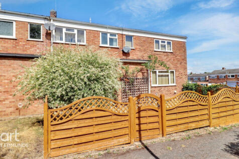 Kirkstead Road, Bury St Edmunds 4 bed semi