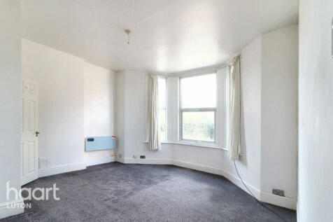 Castle Street, Luton 1 bed apartment for sale