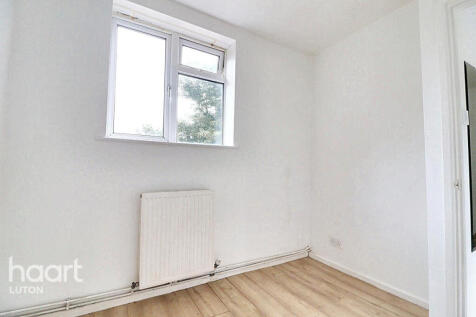 Jubilee Street, Luton 2 bed terraced house for sale