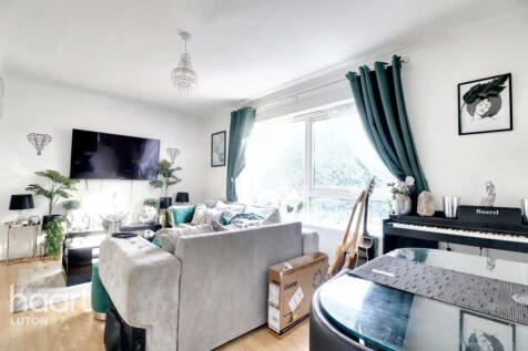 Rowan Close, Luton 1 bed apartment for sale