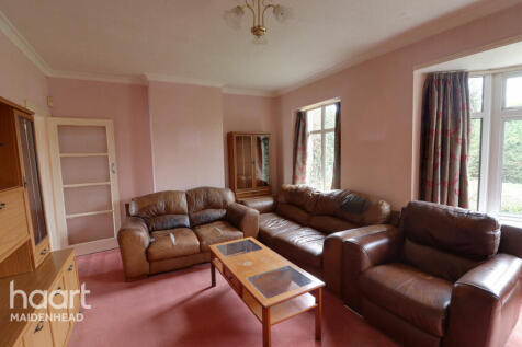 Cookham Road, Maidenhead 2 bed detached bungalow for sale