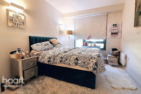 Wokingham Road, Bracknell 2 bed apartment for sale