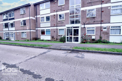 Tonbridge Road, Maidstone 2 bed apartment for sale