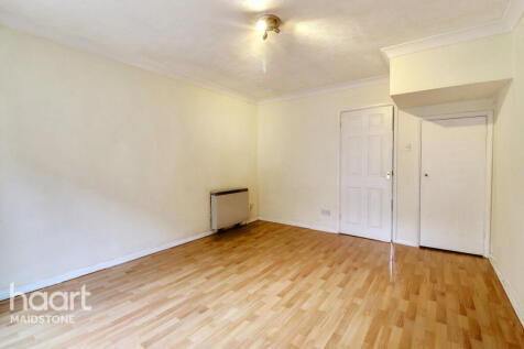 Peacock Mews, Maidstone 1 bed end of terrace house for sale
