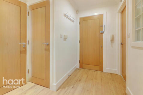 Orchard Close, Orchard Street, Maidstone 1 bed apartment for sale