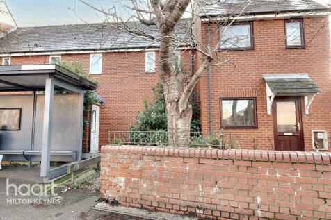 Wolverton Road, Milton Keynes 3 bed terraced house for sale