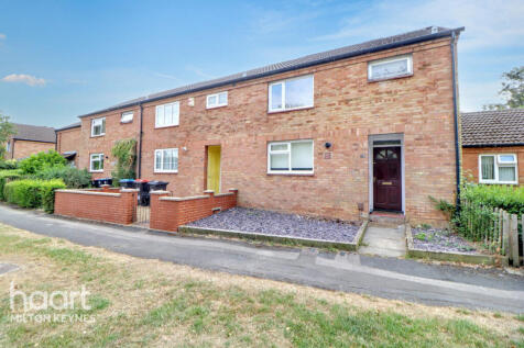 Leopard Drive, Pennyland 3 bed end of terrace house for sale