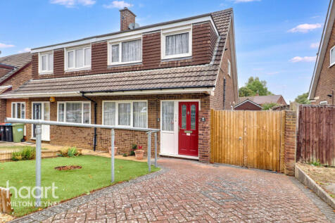 Hunter Drive, Milton Keynes 3 bed semi
