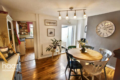 Cinderhill Street, Monmouth 3 bed terraced house for sale
