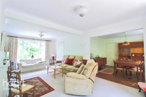 Chiltern Close, Haslemere 4 bed detached house for sale