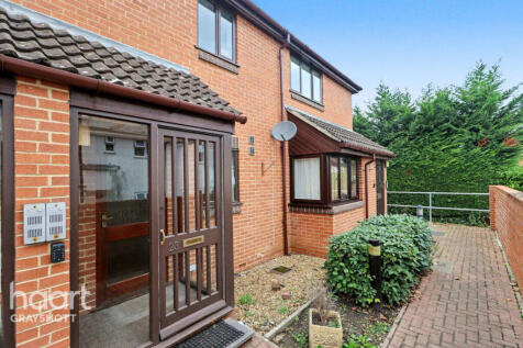 Candleford Gate, Liphook 2 bed retirement property for sale
