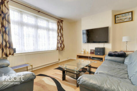 Ruislip Road, Greenford 2 bed block of apartments for sale