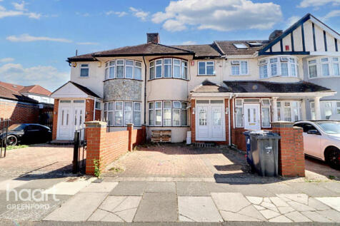 Windermere Road, Southall 3 bed terraced house for sale