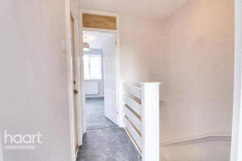 Sawyers Lawn, LONDON 2 bed terraced house for sale