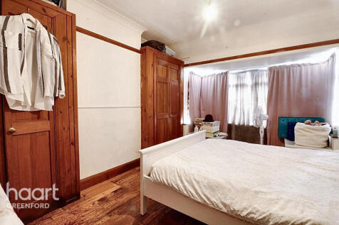 Upper Town Road, Greenford 3 bed terraced house for sale