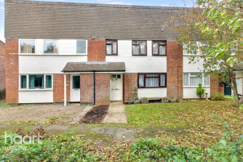 Little Cattins, Harlow 3 bed terraced house for sale