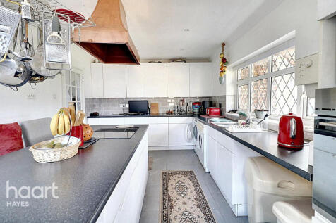 Hayes End Road, Hayes 3 bed detached house for sale