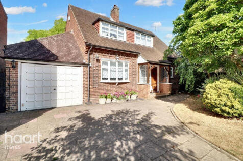 Hayes End Road, Hayes 3 bed detached house for sale
