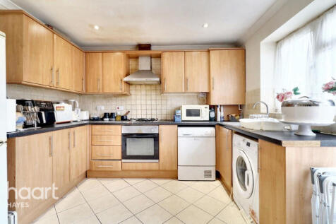 Manor Road, Hayes 2 bed end of terrace house for sale