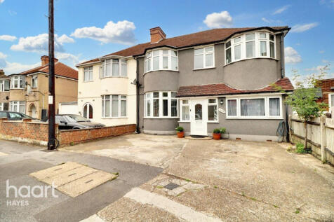7 bedroom semi-detached house for sale