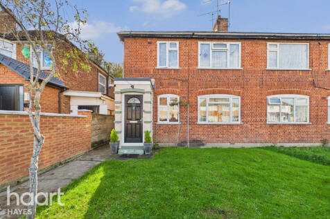 Willow Tree Lane, Hayes 2 bed maisonette for sale