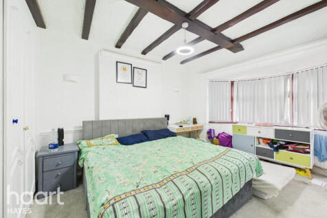 Cherry Orchard, WEST DRAYTON 3 bed semi