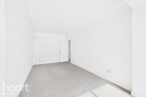 3 bedroom semi-detached bungalow for sale