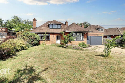 Ashcroft Road, Luton 3 bed chalet for sale