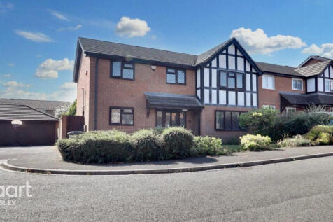 Tameton Close, Luton 4 bed detached house for sale