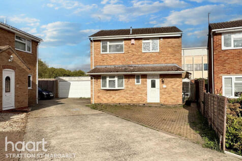 Ashmore Close, Swindon 3 bed detached house for sale